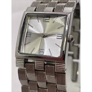 Womens Silver Square Vintage Watch New Battery